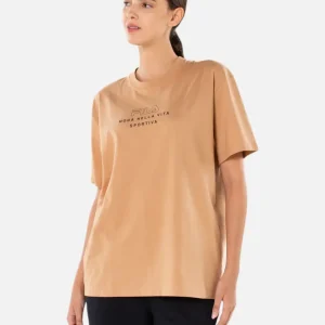 Remera Mujer Fila Vita Outline Caramelo