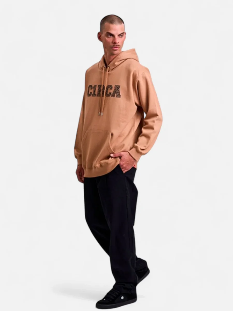 Buzo Circa Skull Oversize Marron - Imagen 3